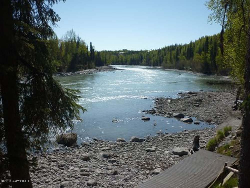 37180 Glacier Blue St, Soldotna, AK 99669